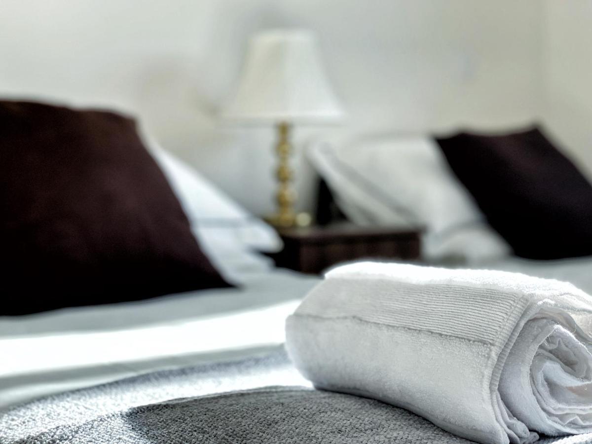 Artistic And Luxurious Apt With Sea View. Beach Side Swansea Esterno foto